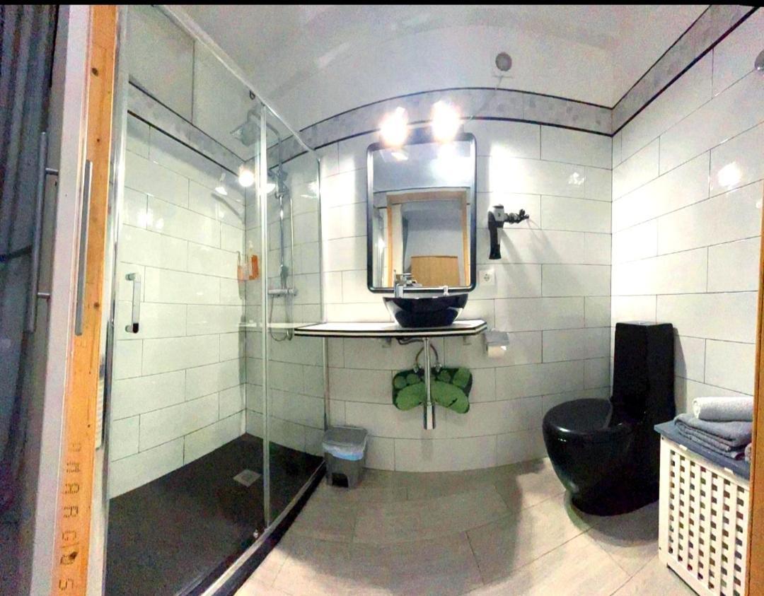 Loft Centro Con Parking Gratis Y Azotea Chillout Gratis! Apartamento Talavera da Rainha Exterior foto