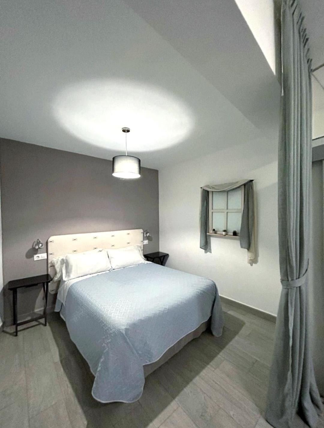 Loft Centro Con Parking Gratis Y Azotea Chillout Gratis! Apartamento Talavera da Rainha Exterior foto