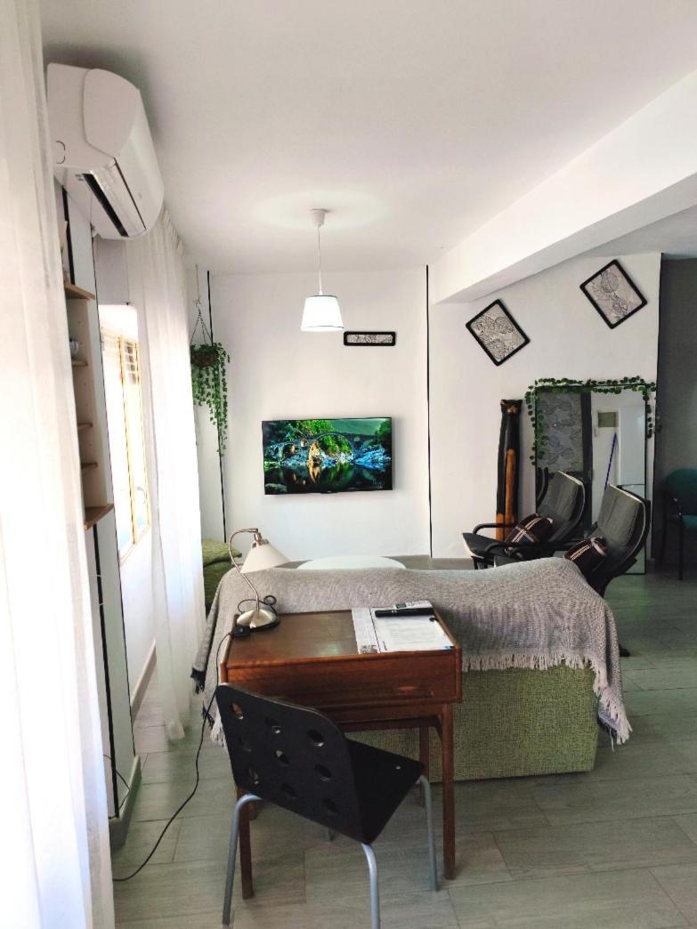 Loft Centro Con Parking Gratis Y Azotea Chillout Gratis! Apartamento Talavera da Rainha Exterior foto